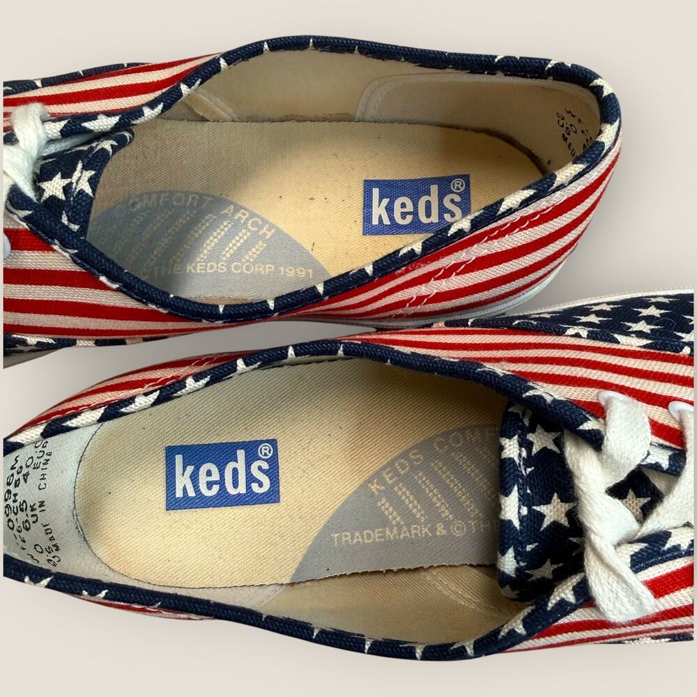 Keds American Flag USA Canvas Sneakers Women Size 9 Lace Up Red White Blue Stars - Picture 7 of 9